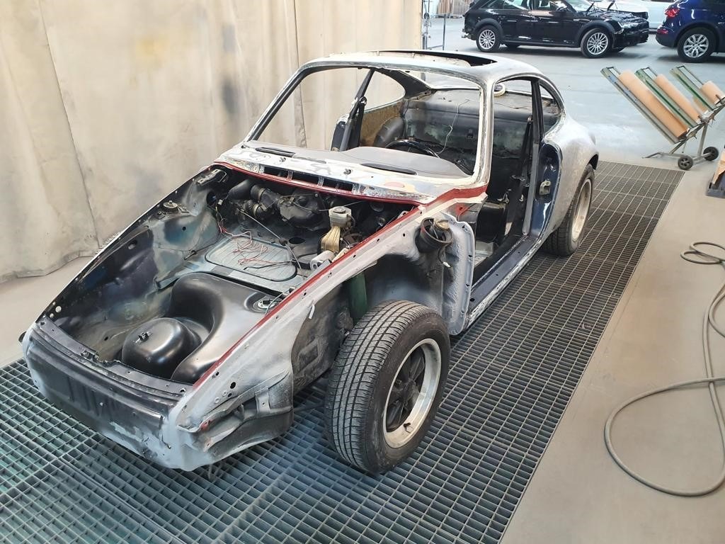 Oldtimer Restaurierung – Porsche 911 Karosserie